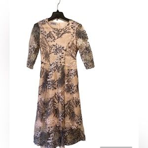 AIZHE laced dress size M